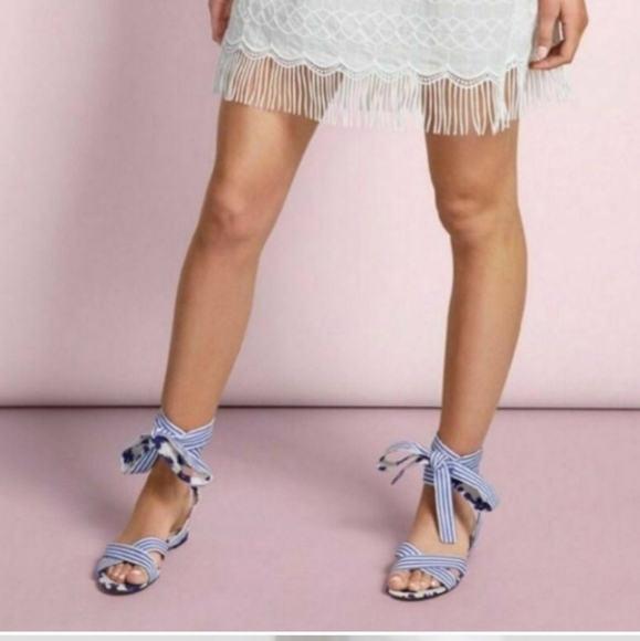 👣CABI 😎Vintage Floral Stripped Tied Up Sandals - Picture 5 of 13